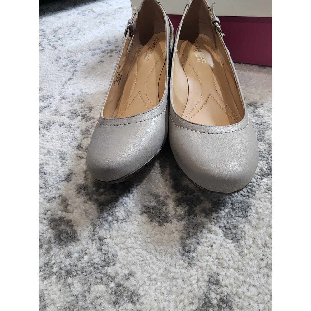 Naturalizer Nevis Silver Faux Leather Wedge Heel Pumps Womens Size 9.5M - Picture 6 of 8